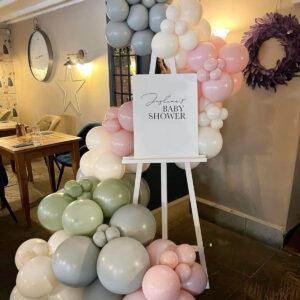 Panou „Welcome & Seating” - Decorat cu baloane